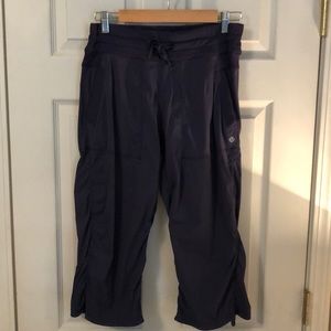lululemon athletica cropped studio pant
